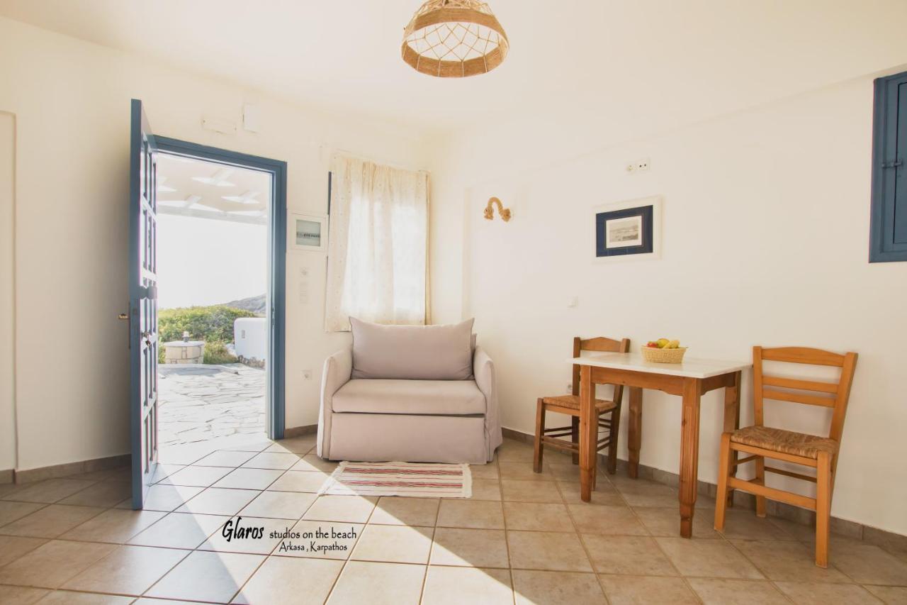 Apartamento Glaros Luxury Studio On The Beach Arkasa Exterior foto