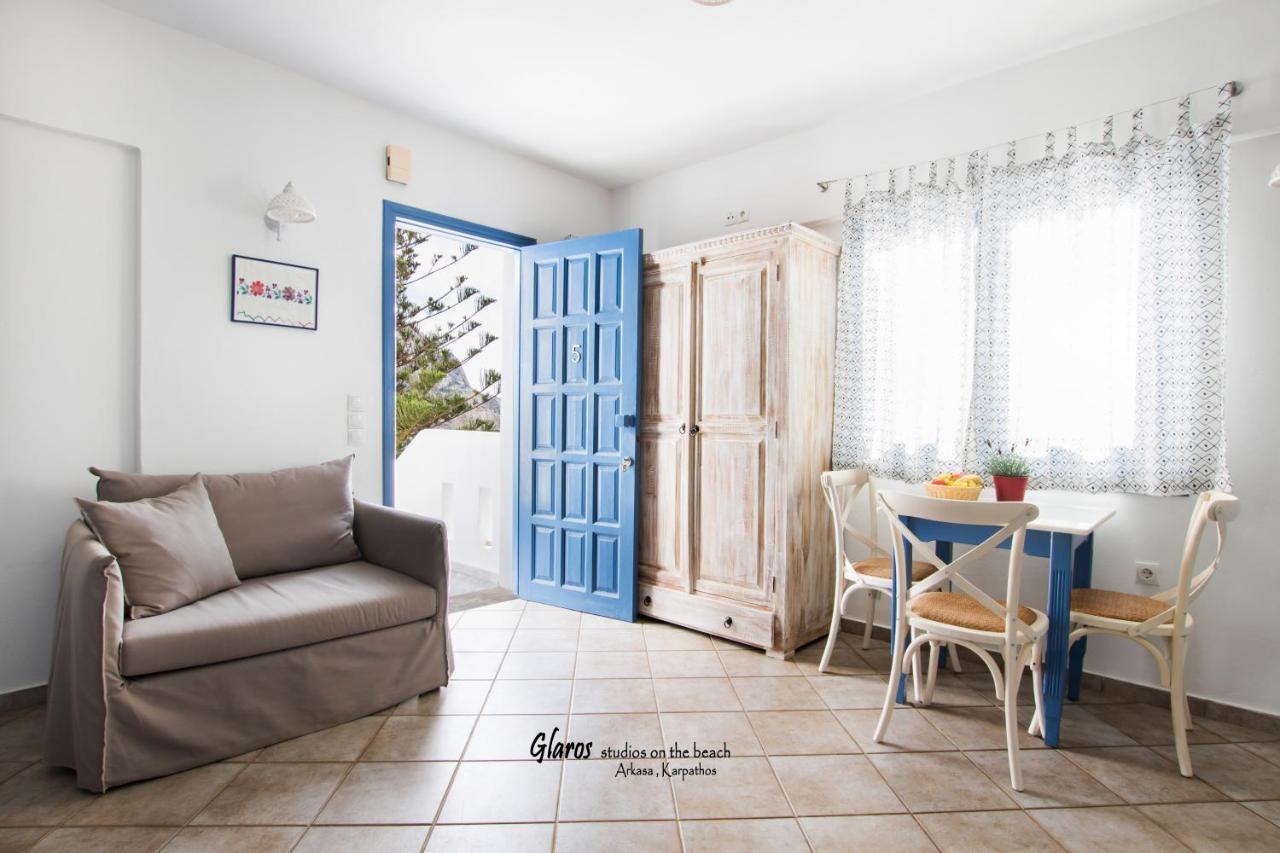 Apartamento Glaros Luxury Studio On The Beach Arkasa Exterior foto